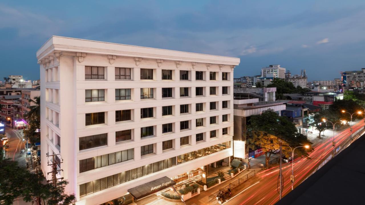 Hotel The Avenue Regent Kochi Exterior foto