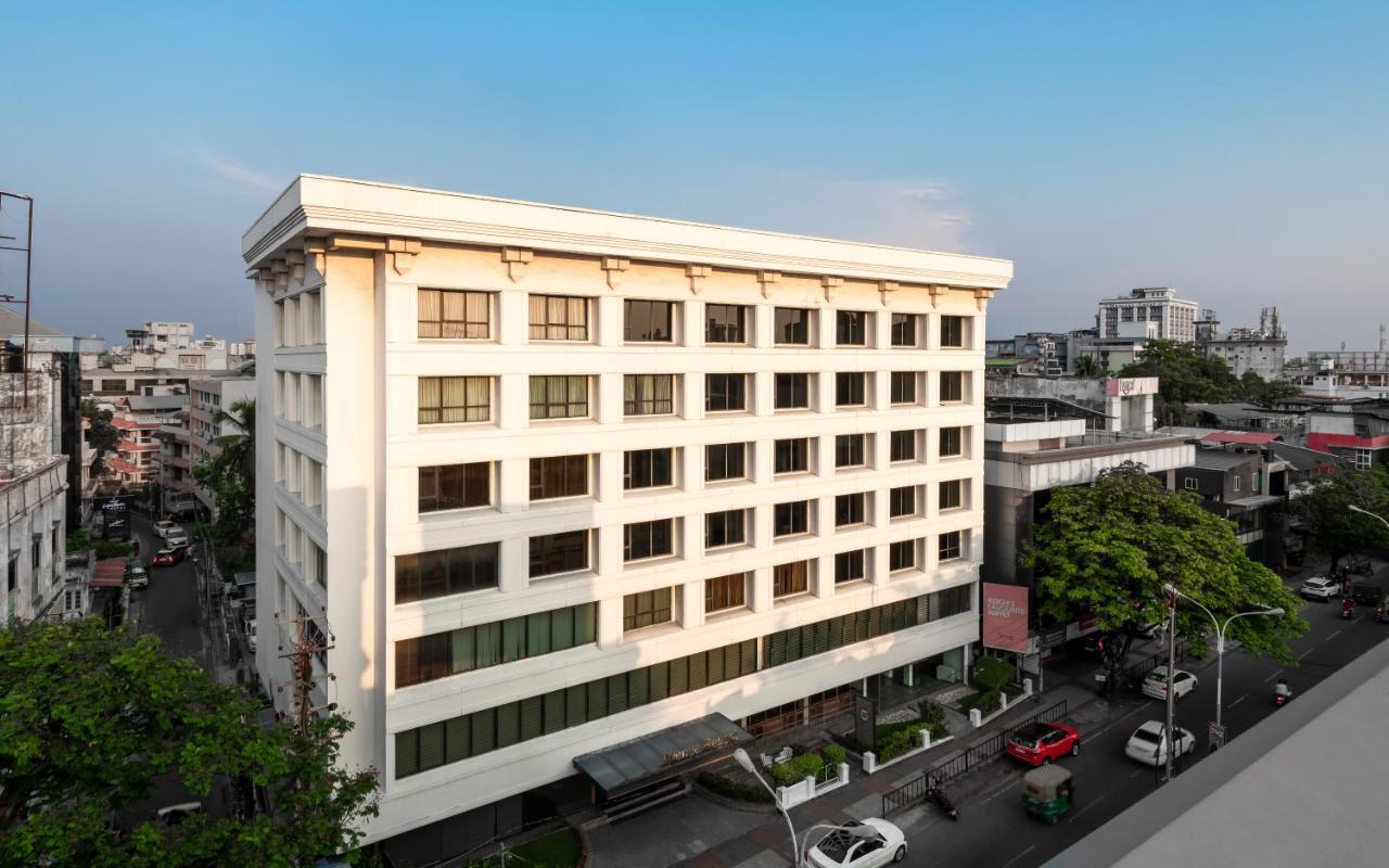 Hotel The Avenue Regent Kochi Exterior foto